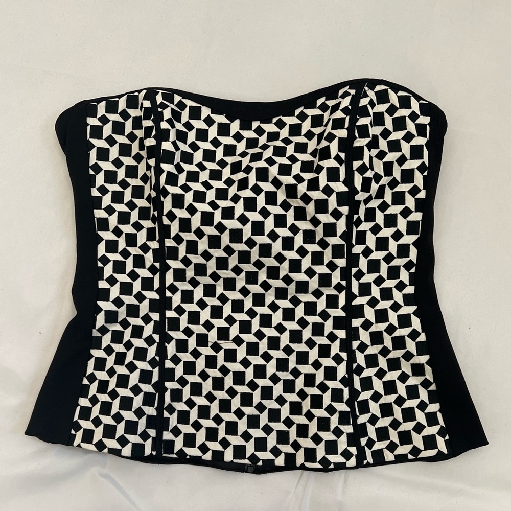 White House Black Market black and white geometric print bustier